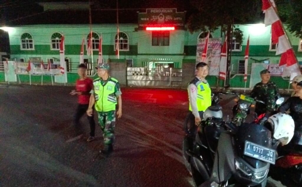 Cegah Geng Motor, Polsek Menes Gelar Patroli Gabungan 8 WhatsApp Image 2023 08 26 at 10.10.20