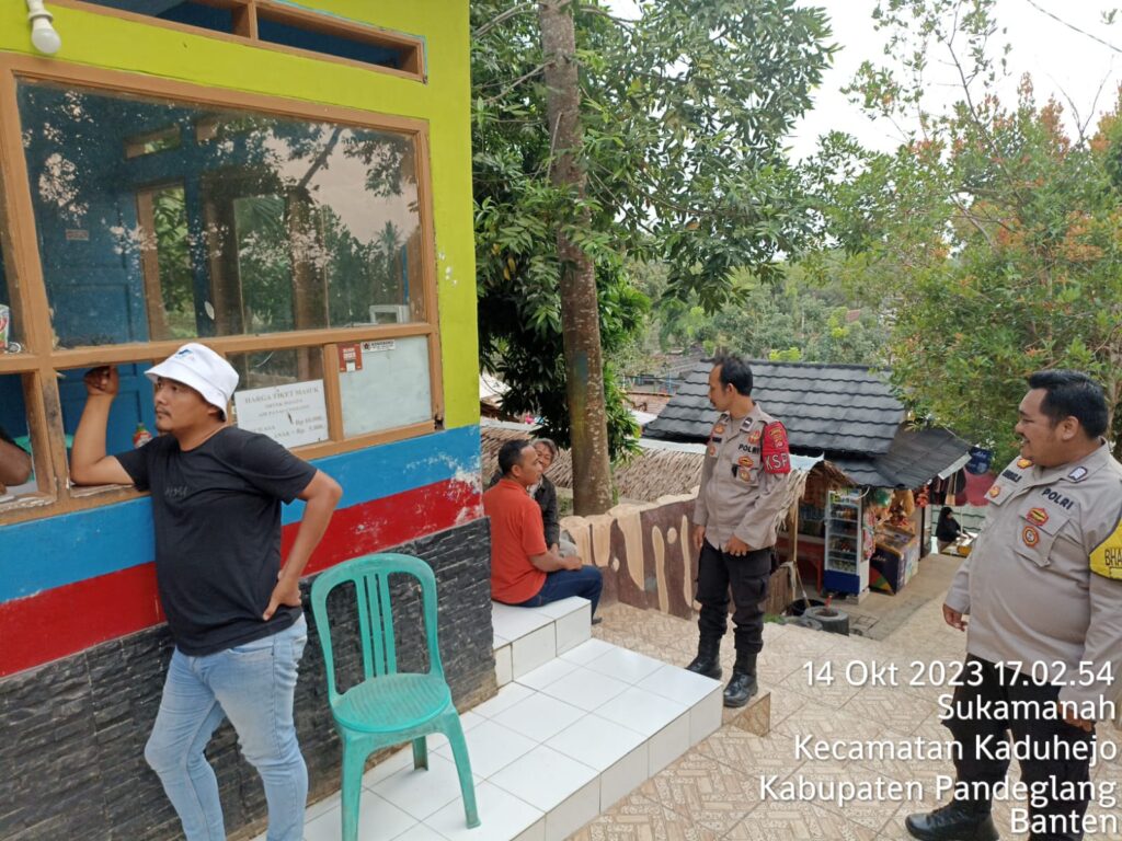 Polsek Banjar Laksanakan Patroli dan Pengamanan di Tempat Wisata Selama Akhir Pekan 1 WhatsApp Image 2023 10 14 at 20.53.54