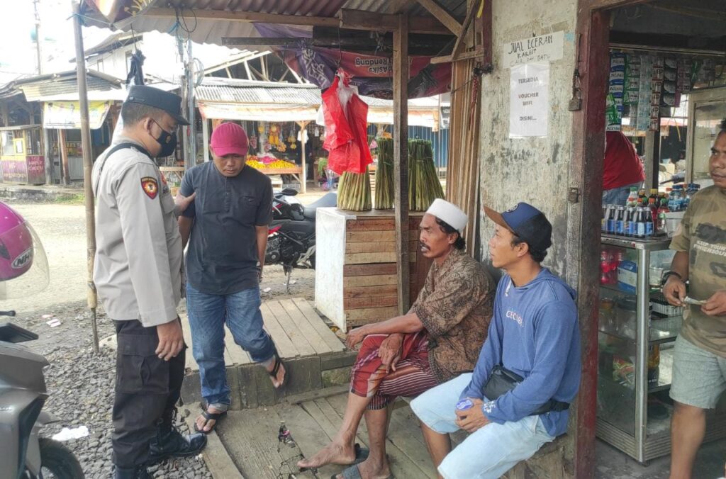 Polsek Cibaliung Terus Jalin Kekompakan dengan Masyarakat 2 WhatsApp Image 2023 10 22 at 11.37.25