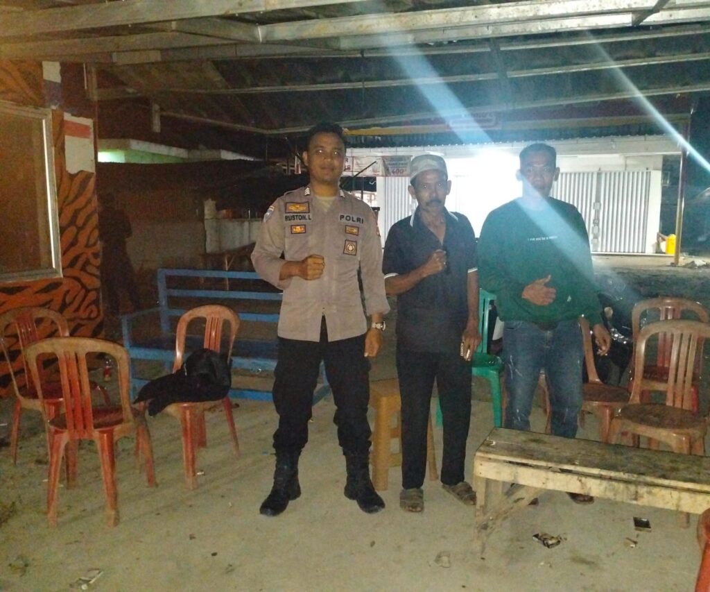 Anggota Piket Polsek Angsana Laksanakan Patroli Rutin guna Cegah Kriminalitas 9 WhatsApp Image 2023 11 08 at 13.44.59