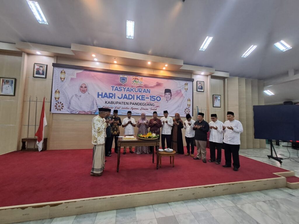 Kapolres Pandeglang Hadiri Tasyakuran Hari Jadi Kabupaten Pandeglang Ke-150 9 WhatsApp Image 2024 04 06 at 17.56.39