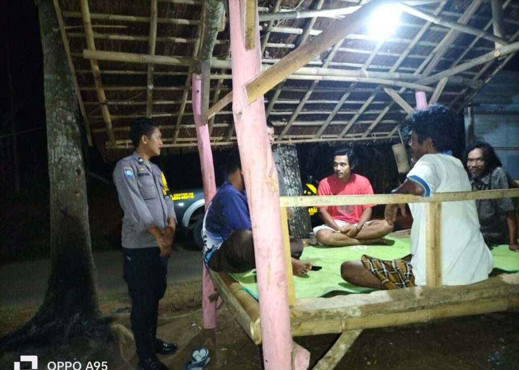Polsek Pagelaran Gelar Kegiatan Sambang dan Silaturahmi dengan Warga Masyarakat 2 WhatsApp Image 2024 05 05 at 02.55.24