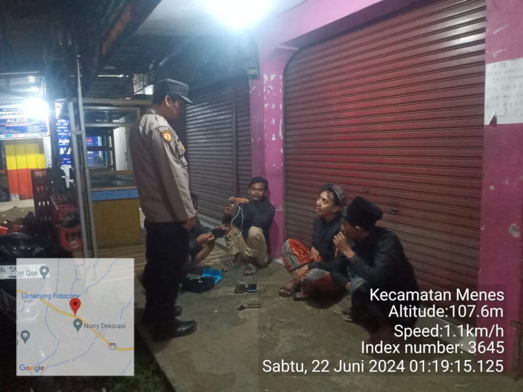 Polsek Menes Tingkatkan Patroli KRYD untuk Ciptakan Kamtibmas yang Aman dan Nyaman 7 WhatsApp Image 2024 06 22 at 18.36.27