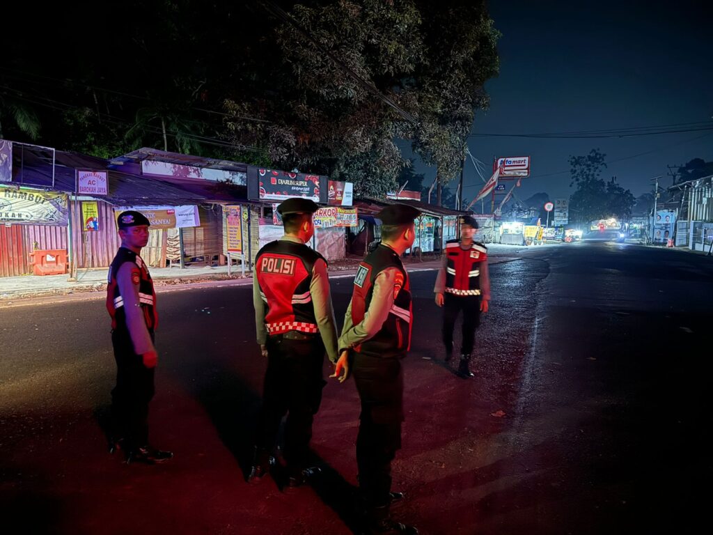 Cegah Aksi Balap Liar, Sat Samapta Polres Pandeglang Laksanakan Kegiatan Preventif di Pertigaan Cipacung 6 WhatsApp Image 2024 07 31 at 04.12.29