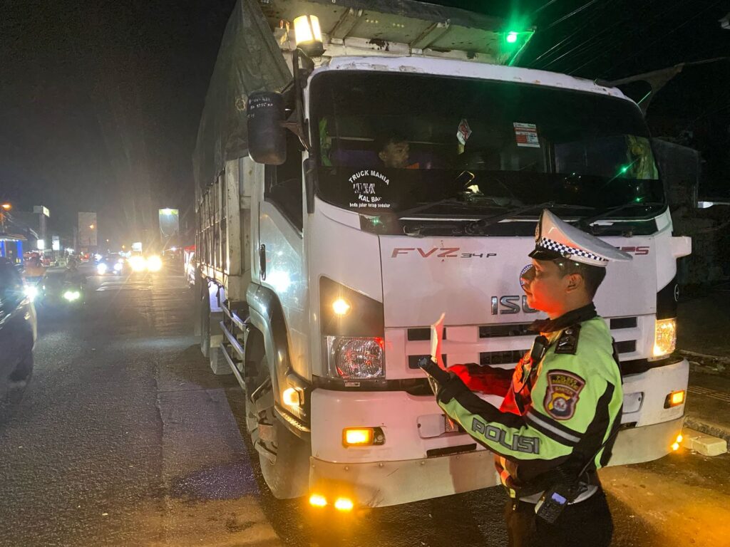 WhatsApp Image 2025 02 23 at 05.22.21