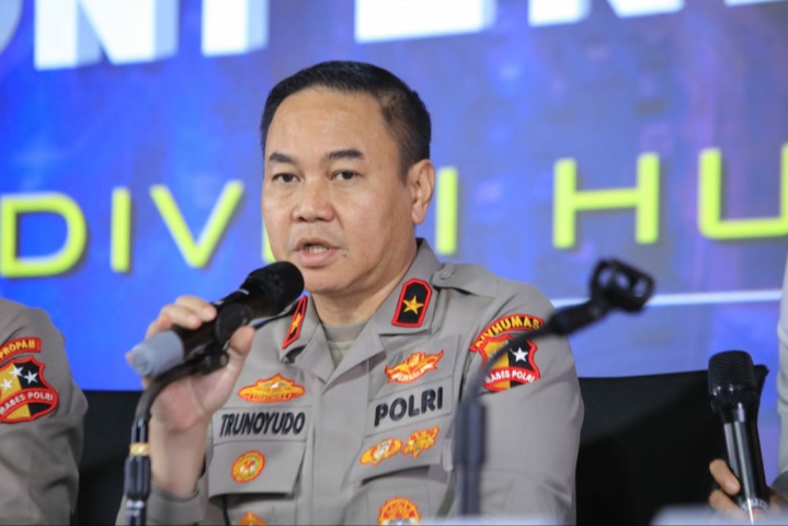 Polri Akan Tegas Tindak Preman Berkedok Ormas yang Ganggu Investasi 6 IMG 20250314 210328