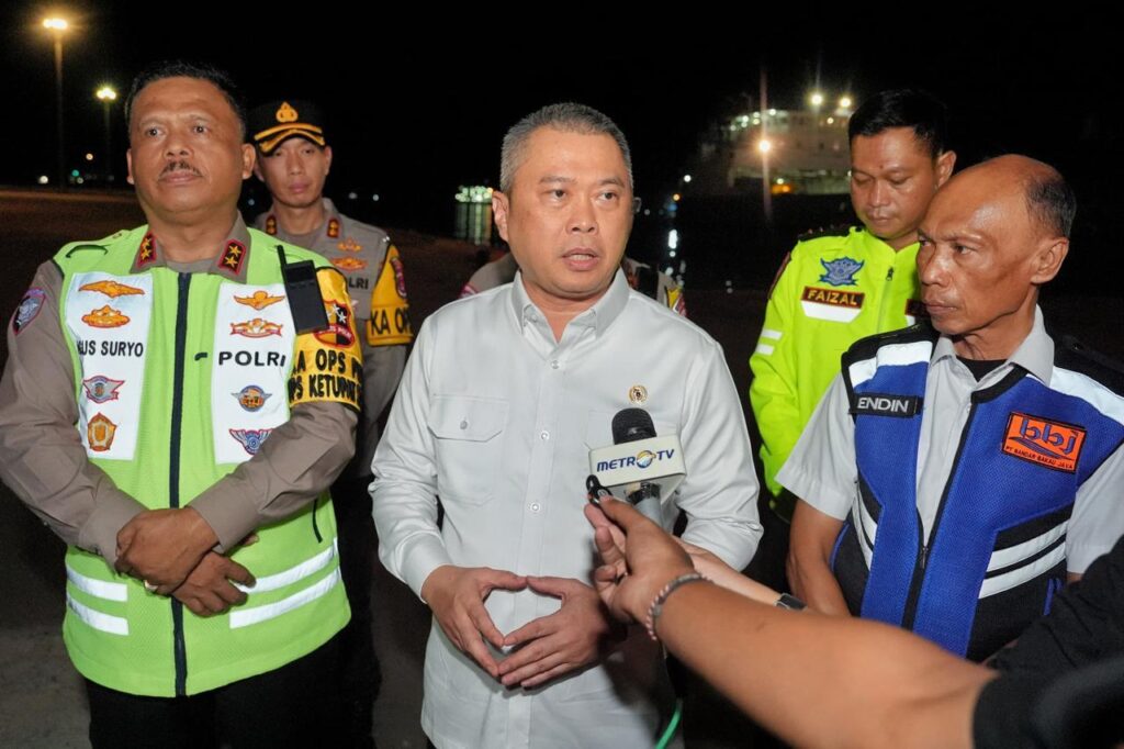 Menhub Apresiasi Langkah Strategis Kakorlantas, Arus Mudik Hingga H-4 Lebaran Terkendali 3 WhatsApp Image 2025 03 28 at 12.54.56