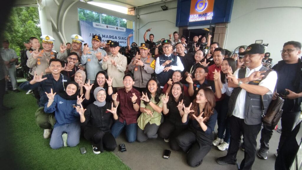 Kakorlantas: Intervensi Kapolri dan Kerja Sama Stakeholder Jadi Kunci Sukses Pengamanan Mudik Lebaran 7 WhatsApp Image 2025 04 13 at 18.19.30