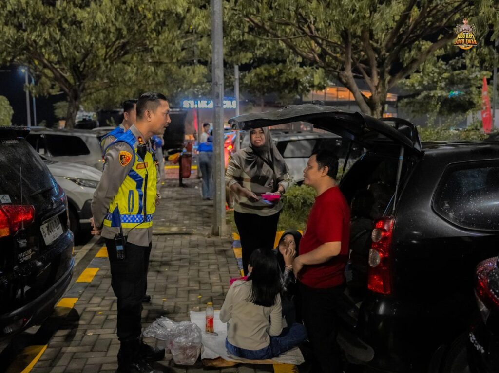 Masyarakat Puas Dengan Kinerja Kepolisian Jaga Lingkungan Saat Masa Mudik 4 WhatsApp Image 2025 04 15 at 21.11.41
