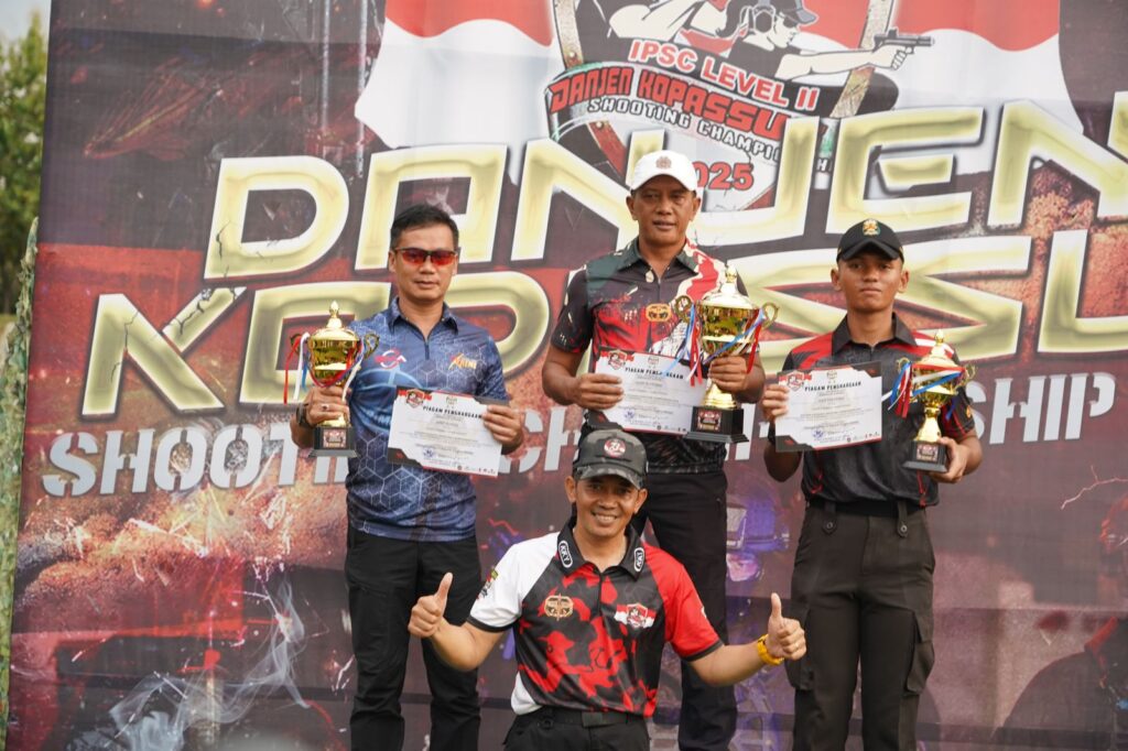Delapan Dari 17 Taruna Akpol Raih Piala di Kejuaraan Menembak Danjen Kopassus 2 WhatsApp Image 2025 05 05 at 12.58.21